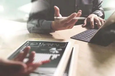 應該做網站還是手機應用程式?